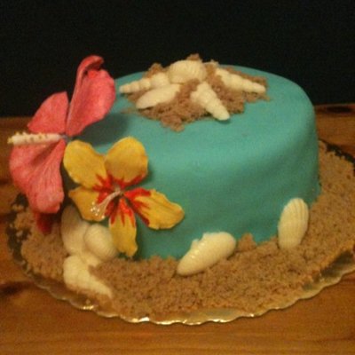 Luau Cake