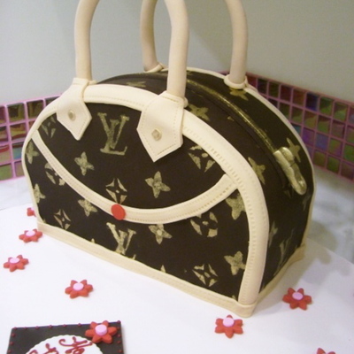 Purse Cake