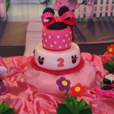 Minnie Cake