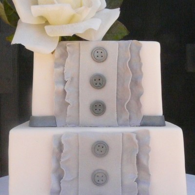 Ruffle Cake