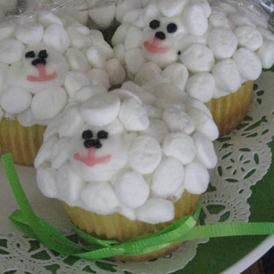 Sheep Cupcakes