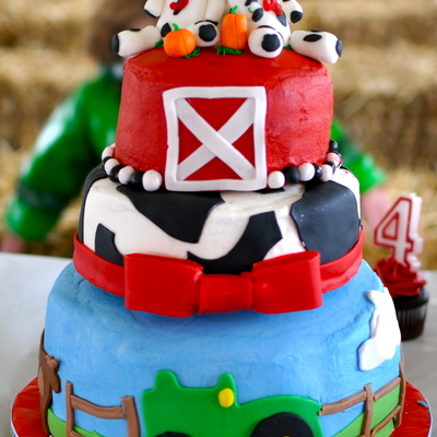 Farm Birthday Cake