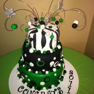 3-Tier Graduation Cake