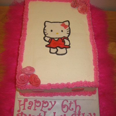 Hello Kitty Cake