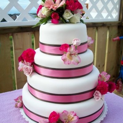 My First Fondant Wedding Cake!