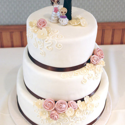 Romantic Wedding Cake