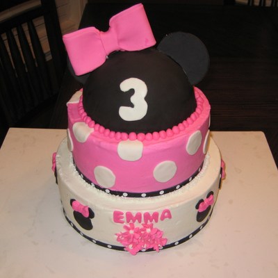 Minnie Mouse Cake