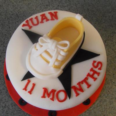 Baby Converse Cake