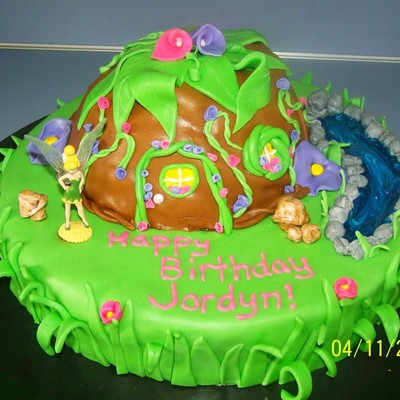 Tinkerbell Cake