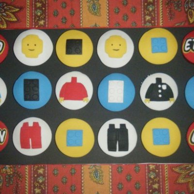 Lego Cupcakes