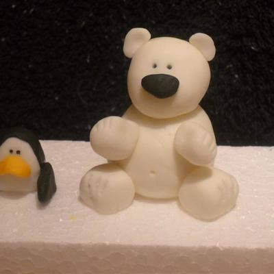 A Polar Bear & Penguin Christmas