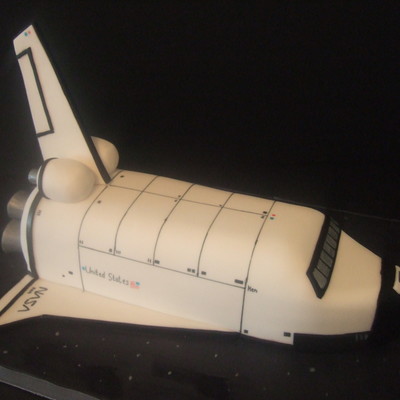 Space Shuttle Cake