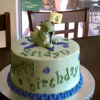 Dragon Cake