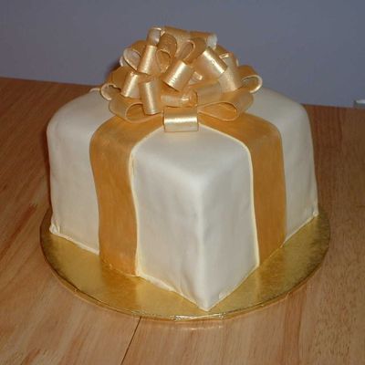 Gift Cake