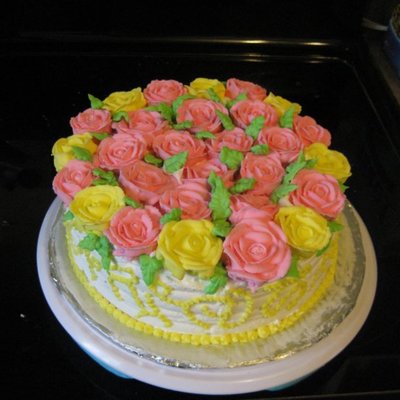 My First Cake Made With Roses