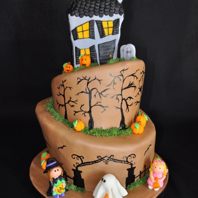 Haunted House Cake