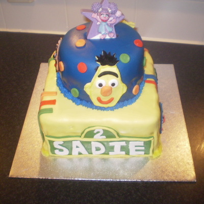 Sadie's Sesame Street Cake (2Nd Birthday)