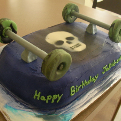 Skateboard Cake