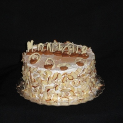 Amaretto Cake