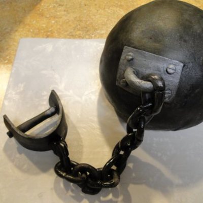 Ball And Chain Groom's Cake