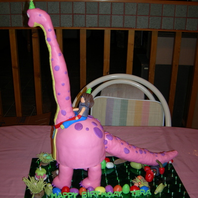 Brachiosaurus Cake