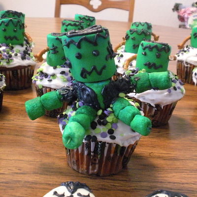 Frankenstein Cupcakes