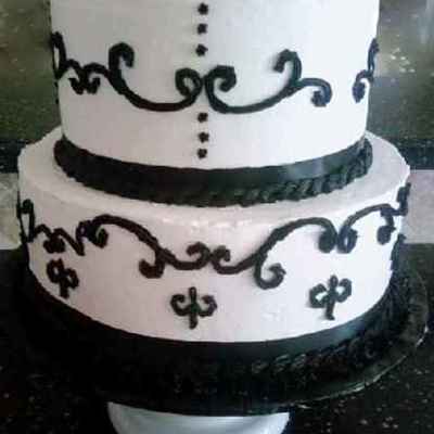 Black N White Scrolls