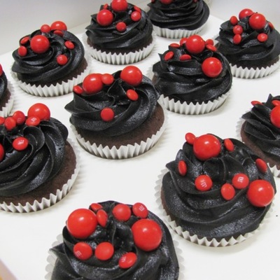Black And Red Cupcakes