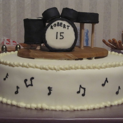 Drum Set Cake