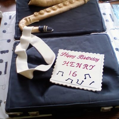 Saxaphone Cake