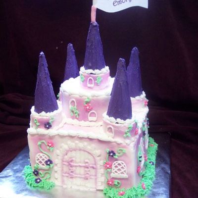 Small Castle Cake