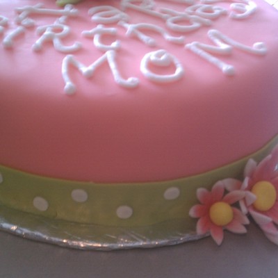 Daisy Cake