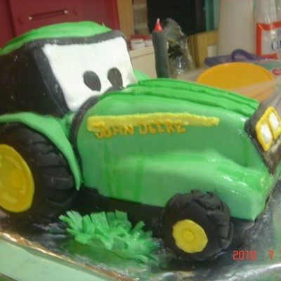 Tractor Cake