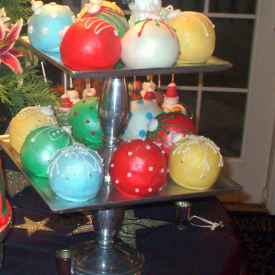 Ornament Cake Tower