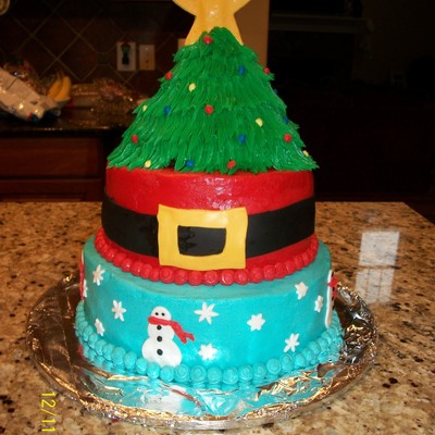 Christmas Tree Tiered Cake