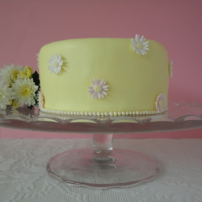 Daisy Cake