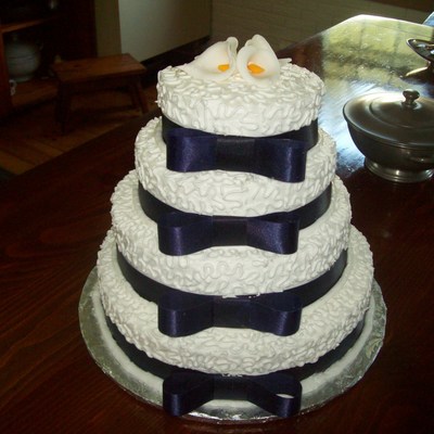 Calla Lily Wedding Cake