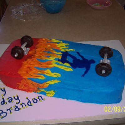 Skateboard Cake
