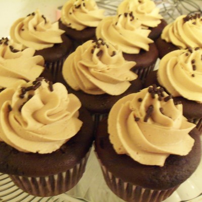 Chocolate Cupcake With Peanutbutter Dream Icing From Cc Recipes.
