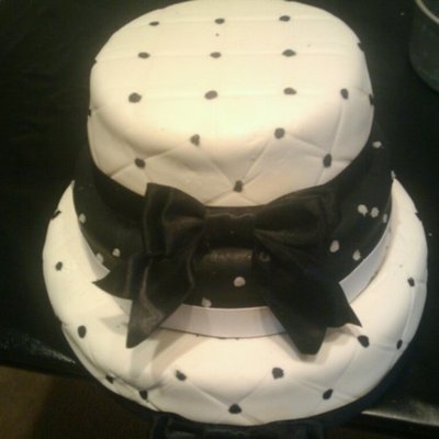 Black/white Polka Dots