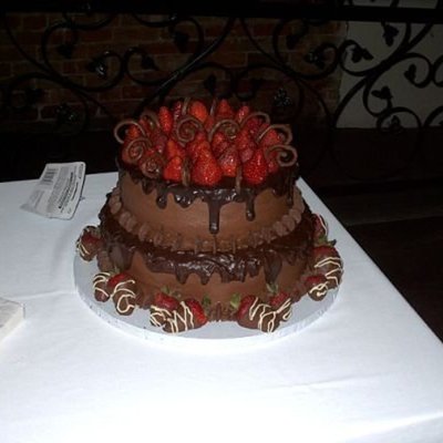 Chocolate Covered Strawberry Groom's Cake