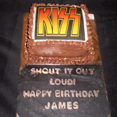 Kiss Birthday Cake