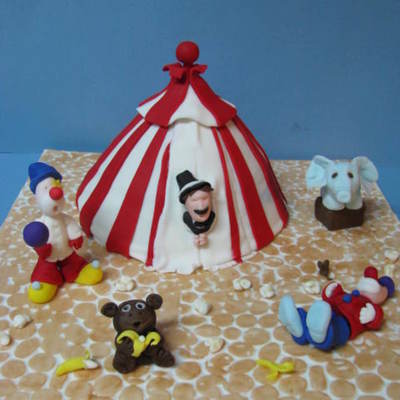 Circus Birthday Cake