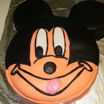 Mickey Mouse Cake