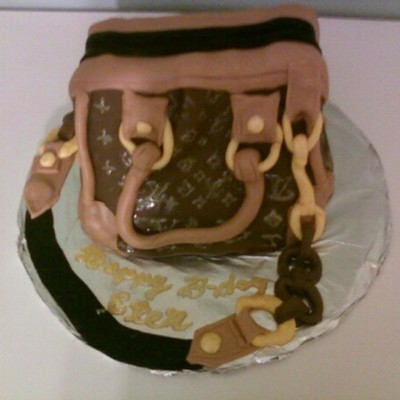 Louis Vuitton Purse Cake