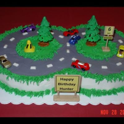 Racetrack Cake