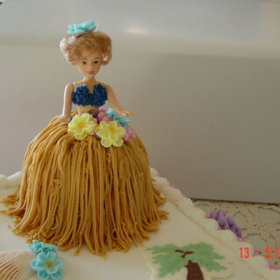 Hula Girl Cake