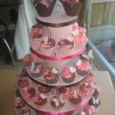 Cupcakes For Dan & Hayley's Wedding Reception