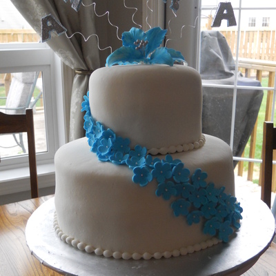 Blue Flower Cake