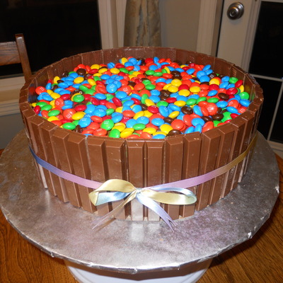 Kitkat Cake